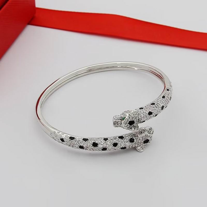 Cartier Bracelet ID:20261020-160
